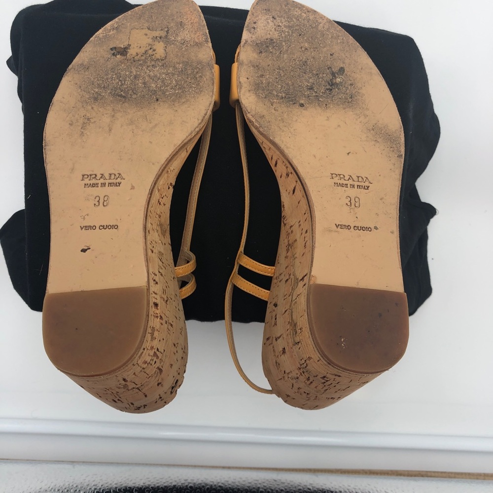 Prada Nude/Tan Patent Leather sz 38 - Picture 5 of 6